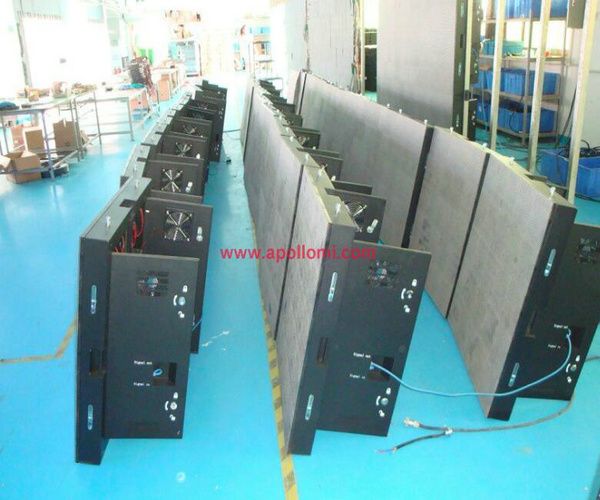 led screen thickness