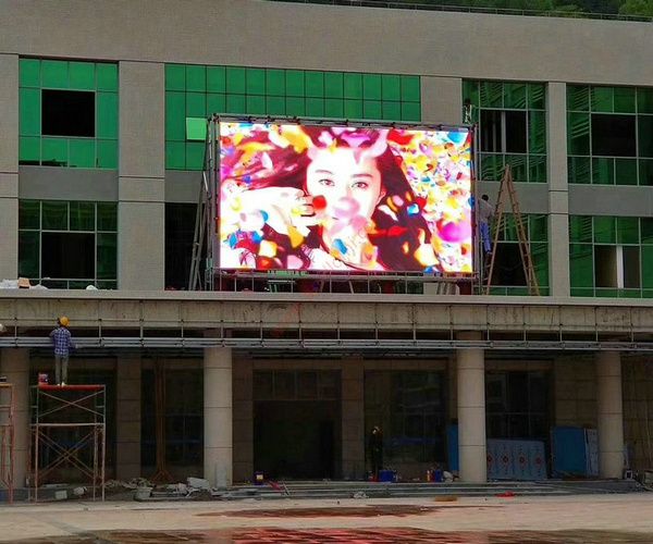 HK Outdoor PH8mm Video LED Wall Installation