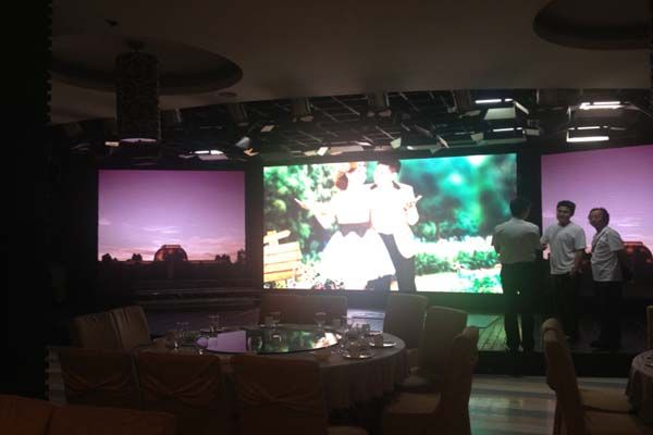 P7.62 indoor arc curve led display screen in Malaysia